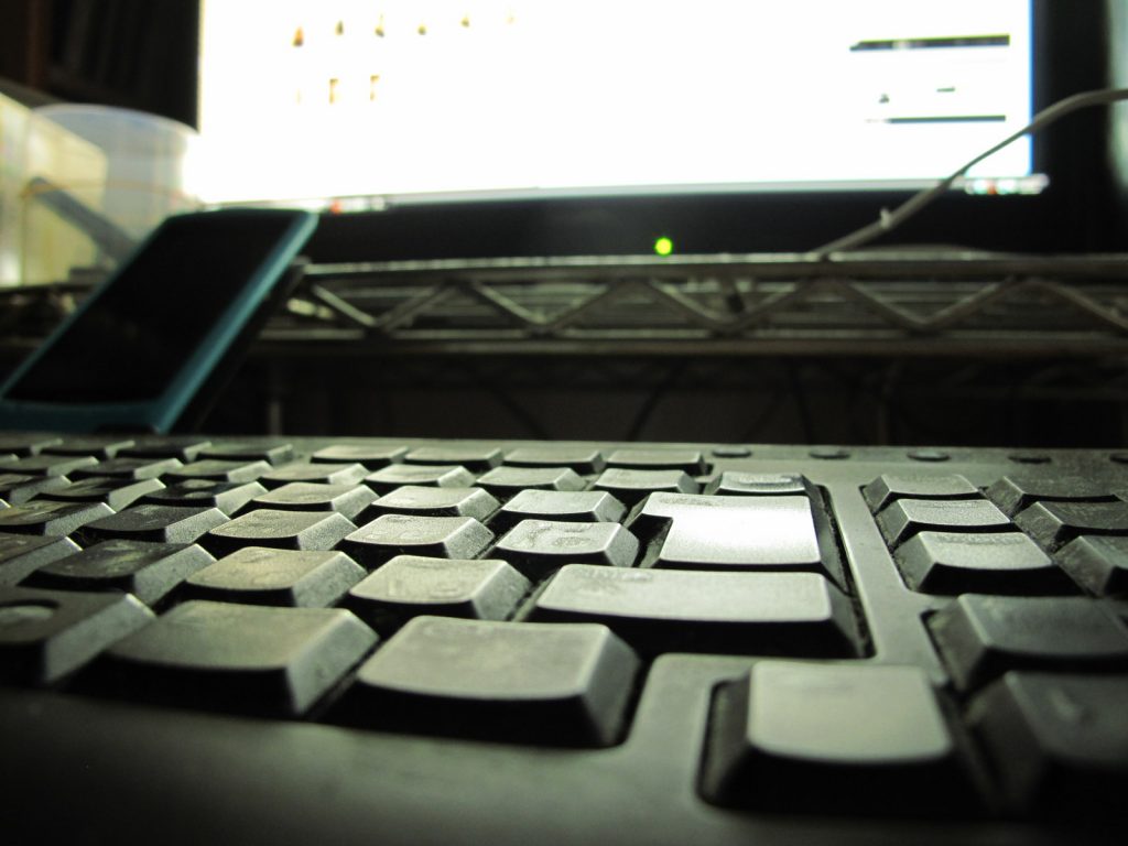 退職するとき「引き継ぎ」は必須ですか?