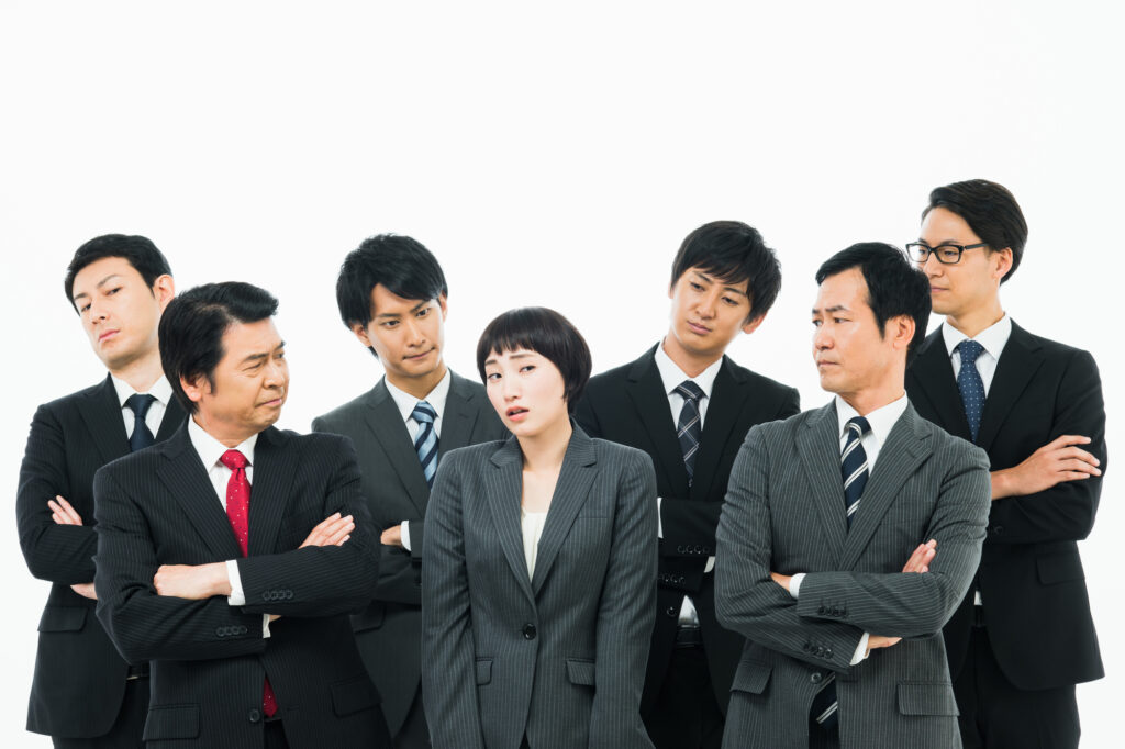 退職で損害賠償を請求された場合の対処方法と法的対応