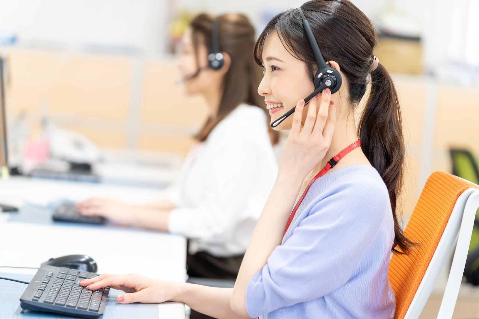 ハローワークの電話相談窓口の様子