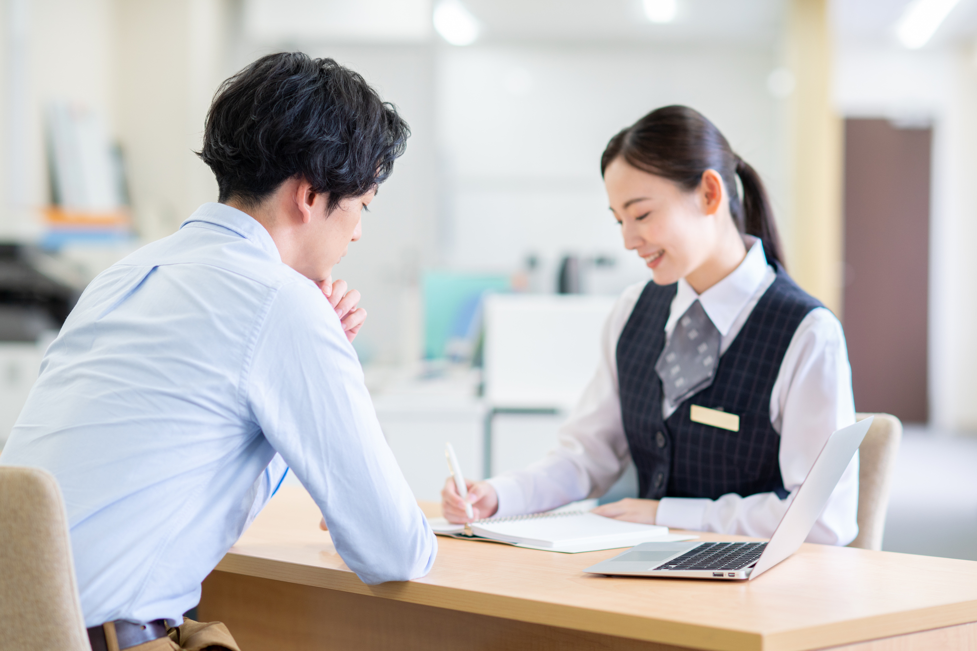 失業保険手続きの様子
