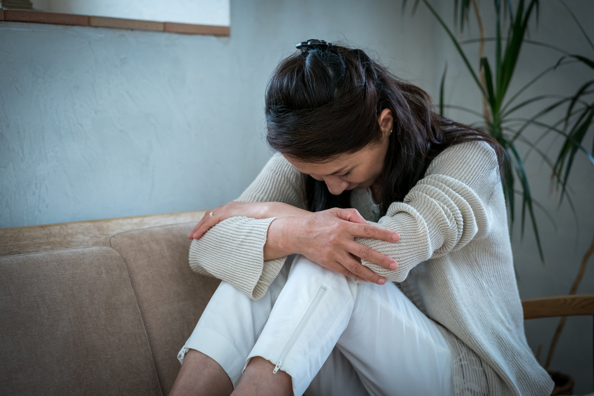 うつ病で苦しむ様子